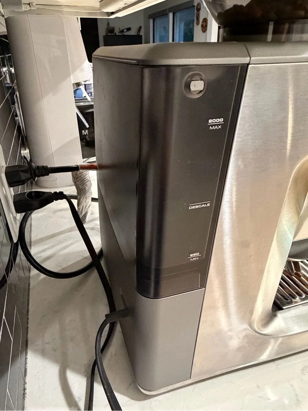 Breville Stainless Steel Espresso Machine with Built-in Grinder - Silver